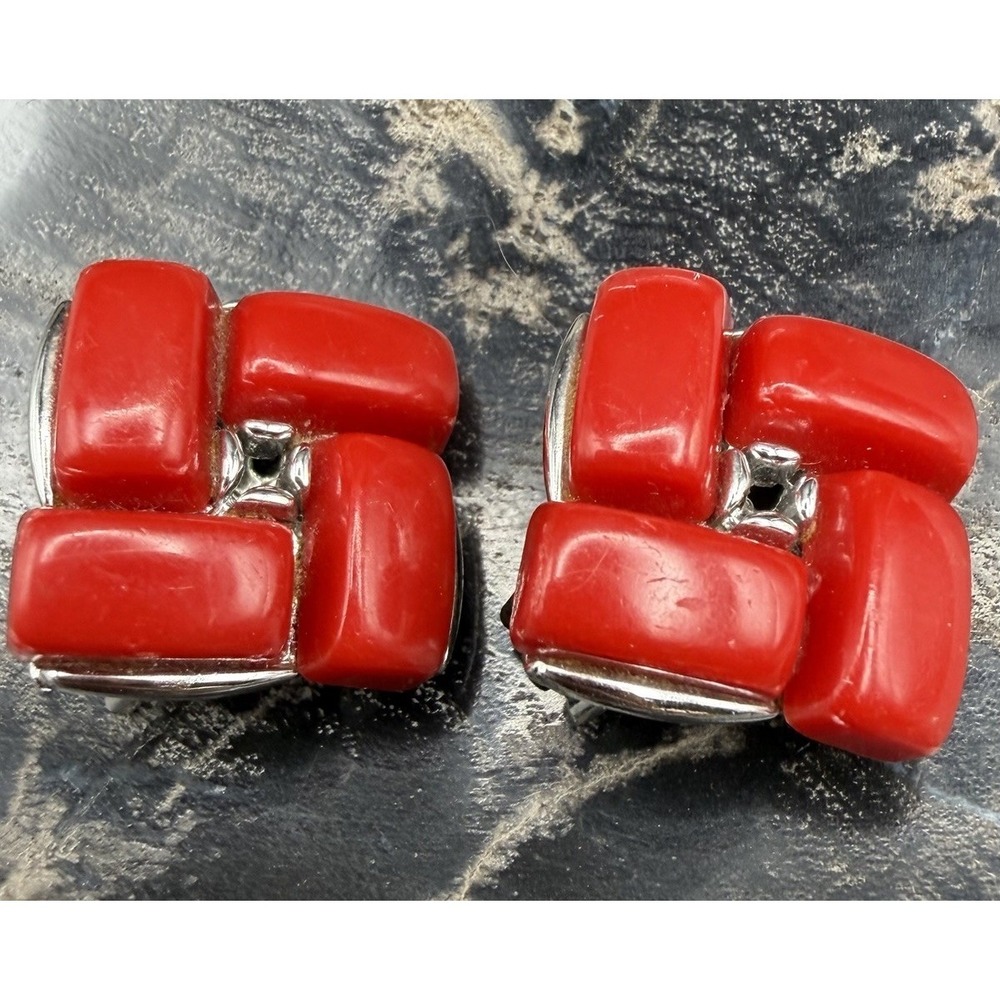 Vintage Lisner‎ Red Lucite Rectangles Windmill Shape Clip Earrings Silver Tone
